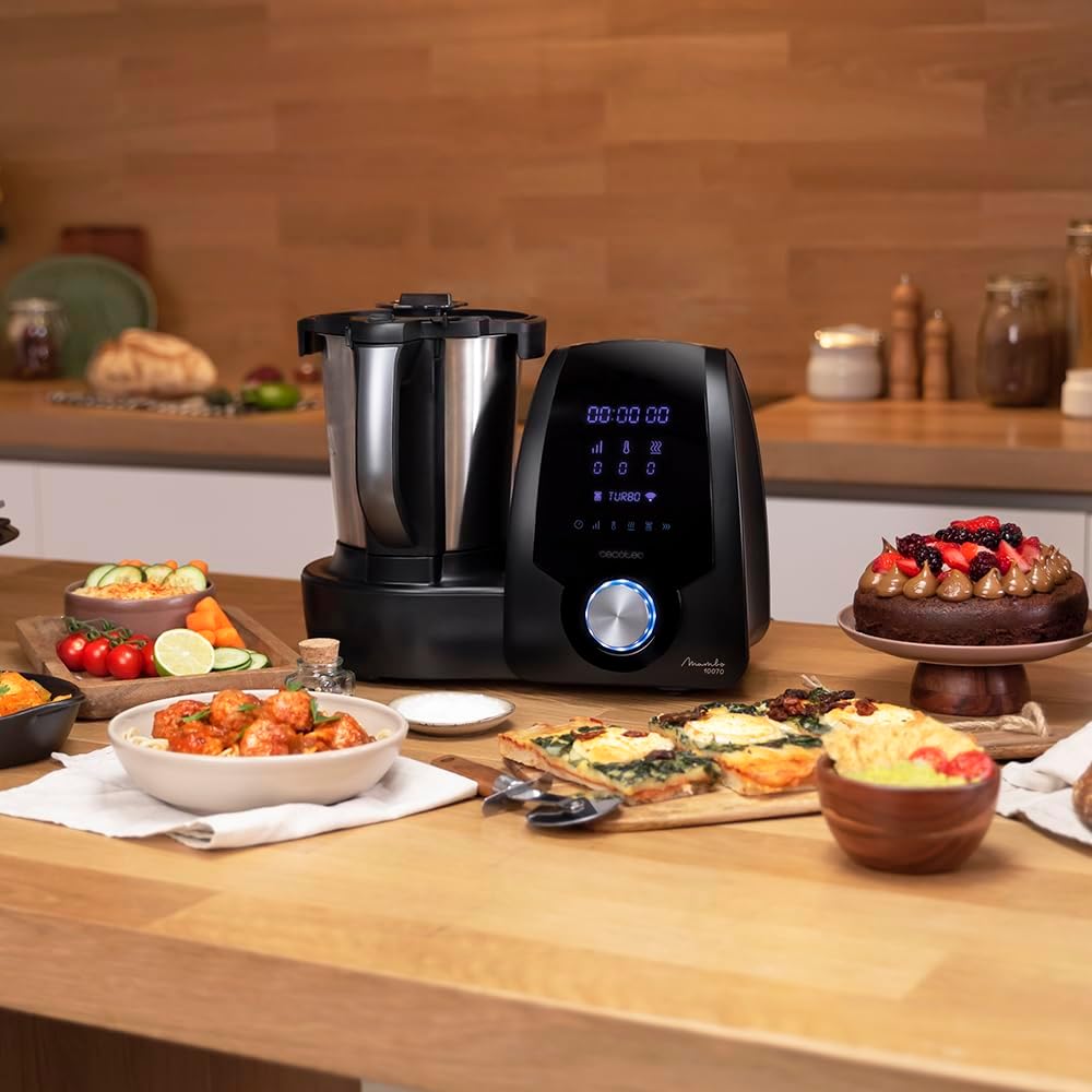 Cecotec Robot de Cuisine Mambo Black. 23 Fonctions, 10 Niveaux de Température, 1700W, 2,5 kg de Pâte, Cruche de 3,3L, 10 Vitesses, Minuterie, Température Réglable de 37 °C à 120 °C