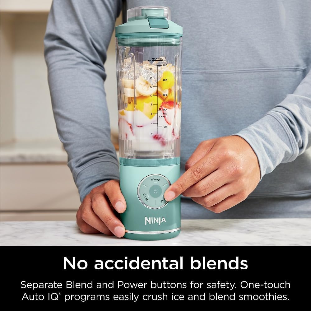 Ninja Blast Max, Portable Blender + Twist & Go, Personal Smoothie, Blend, Ice Crush, 3 Programs, Cordless, 22 oz removable Vessel, Dishwasher Safe, Leakproof, Navy, BC251NV