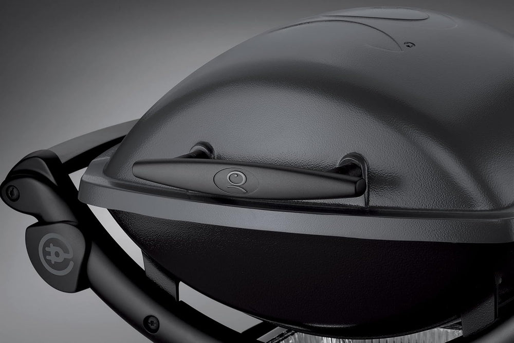 Weber Q1400 Barbecue électrique, surface de cuisson 43 x 32 cm, nomade, grille en fonte émaillée divisée en 2 parties, couvercle et cuve en fonte d'aluminium - Gris foncé (52020053)