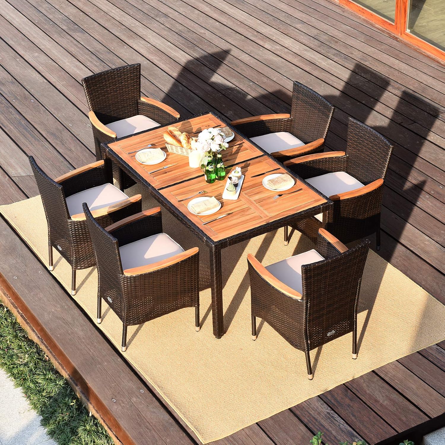 GIANTEX Salon de Jardin 6 Personnes en Rotin et Bois d'Acacia, Table de Jardin Extérieure avec 6 Chaises, Coussins, Trou de Parasol, Pieds Réglables, pour Cour, Pique-Nique, Marron