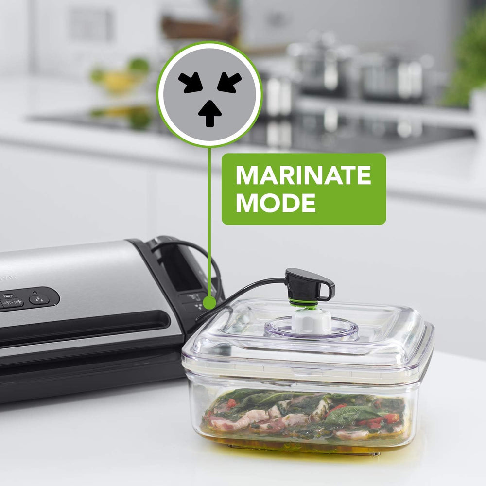 FoodSaver Machine Sous Vide avec compartiment de rangement pour rouleau et cutter, fonction marinade, inclus sacs de mise sous vide assortis et adaptateur intégré [FFS017X ]