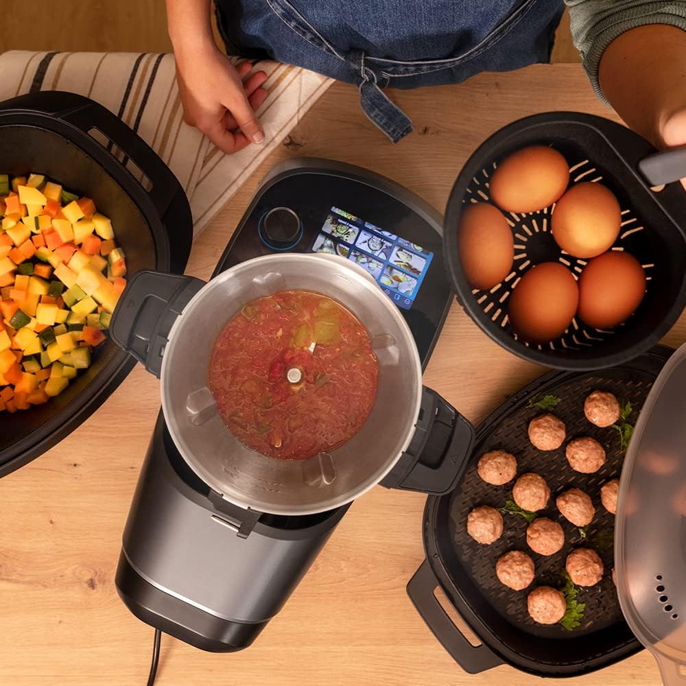 Cecotec Robot de Cuisine Mambo Black. 23 Fonctions, 10 Niveaux de Température, 1700W, 2,5 kg de Pâte, Cruche de 3,3L, 10 Vitesses, Minuterie, Température Réglable de 37 °C à 120 °C
