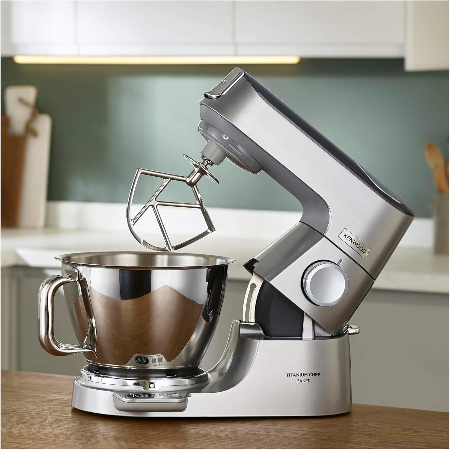 Kenwood Titanium Chef Baker KVC65.001WH, Pastry Robot with Integrated Scales, Including 3-Piece Pastry Set, Spatula & Splash Protection, 1200 W, White