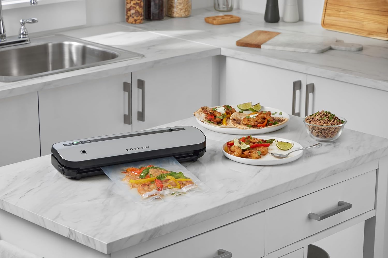 FoodSaver FFS005X Vacuum Sealer with Storage Compartment for Roll and Cutter, Pulse Function for Fragile Food, Includes Matching Accessories and Vacuum Bags