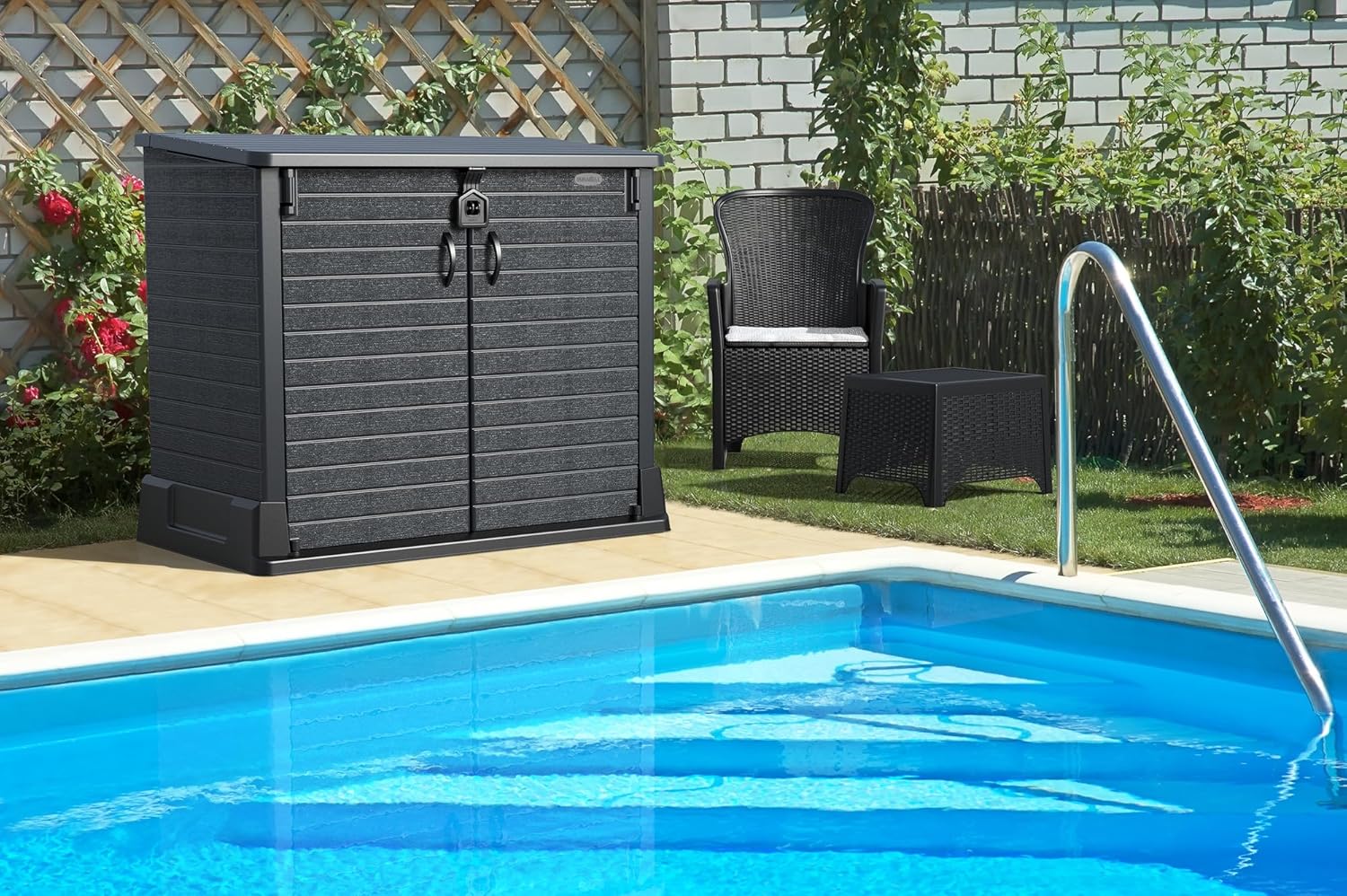 Duramax StoreAway 1200L Plastic Garden Shed/ Flat Lid, Outdoor Storage Shed, Wheelie Bin Hideaways, Wheelie bin box, Durable Construction, Ideal for Bikes, BBQs & 2x 240L Bins, 145x85x125 cm, Brown