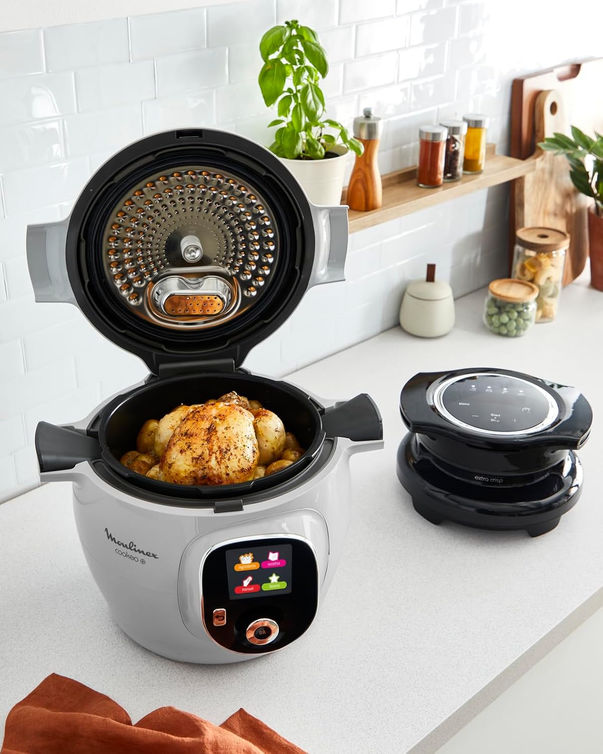Moulinex, Cookeo Multicuiseur intelligent 6L, 150 recettes intégrées, Cuisson sans surveillance, Ecran intuitif, Guide de cuisson, Application MyMoulinex, 1600W, Blanc, 15 ans réparabilité