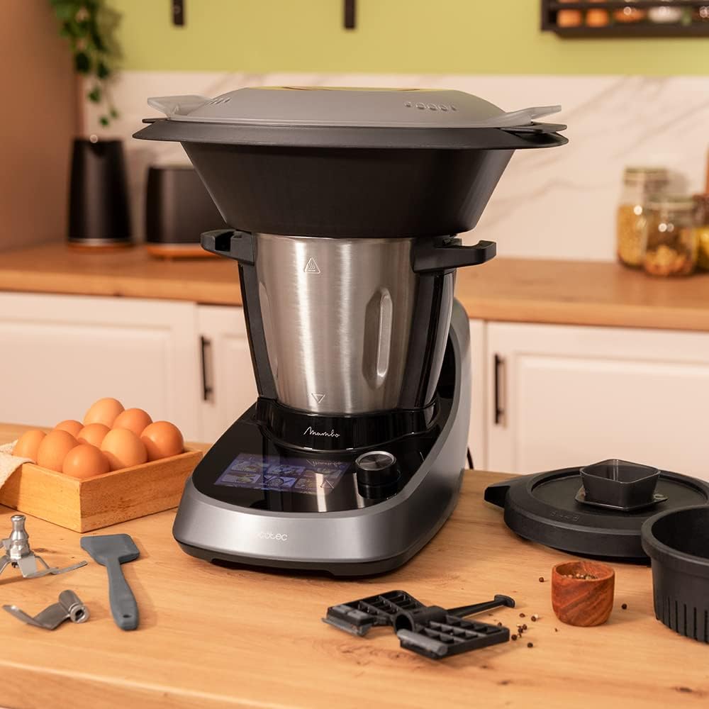Cecotec Robot de Cuisine Mambo Black. 23 Fonctions, 10 Niveaux de Température, 1700W, 2,5 kg de Pâte, Cruche de 3,3L, 10 Vitesses, Minuterie, Température Réglable de 37 °C à 120 °C