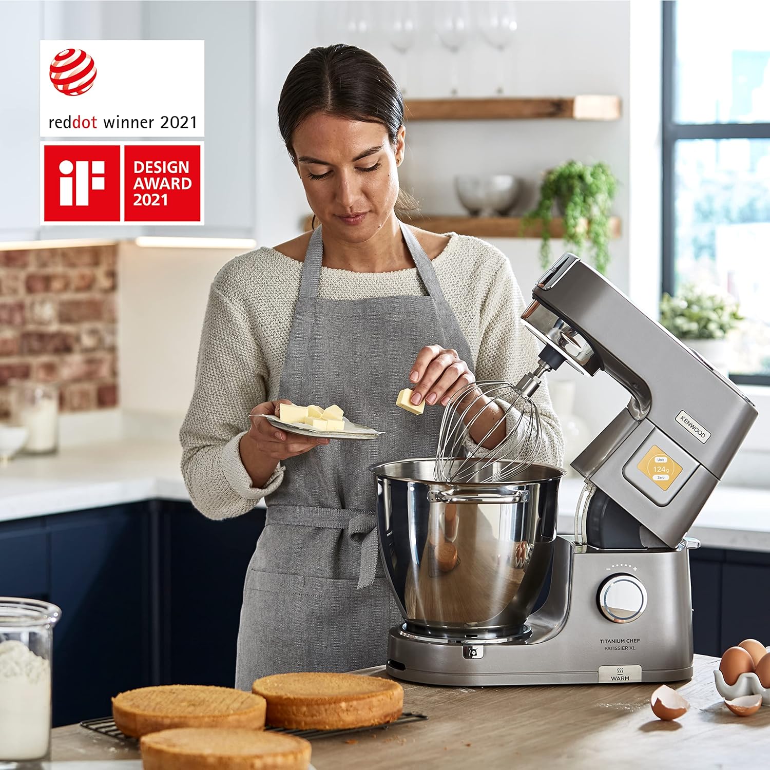 Kenwood Titanium Chef Patissier XL KWL90.034SI, Robot Patissier Balance Intégrée, Batteur K, Pétrin, Fouet, Batteur Souple, Deux Bols, Couvercle Anti-Projections, 1400W, Acier, Argent